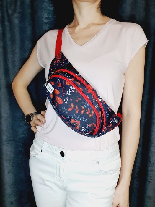 Saszetka nerka granatowo-czerwona nowa