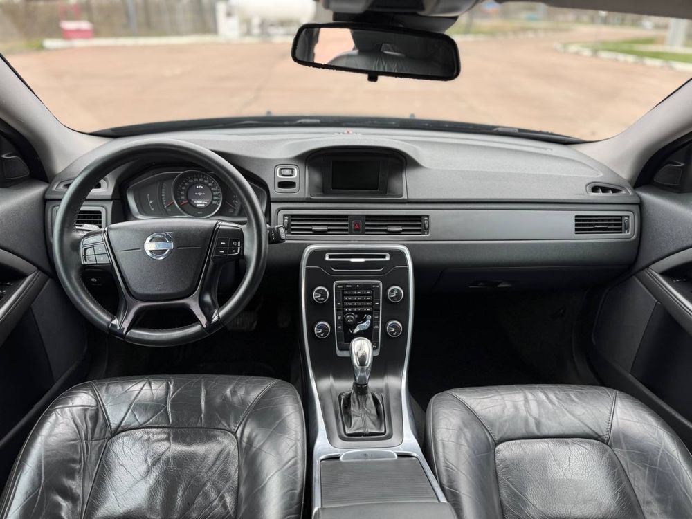 Volvo V70 2013 2.0Т