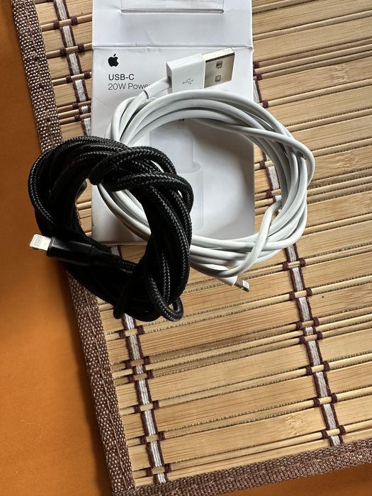 Кабель для зарядки