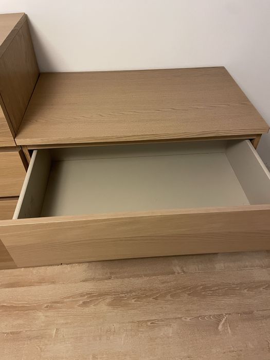 Comodas MALM em bom estado