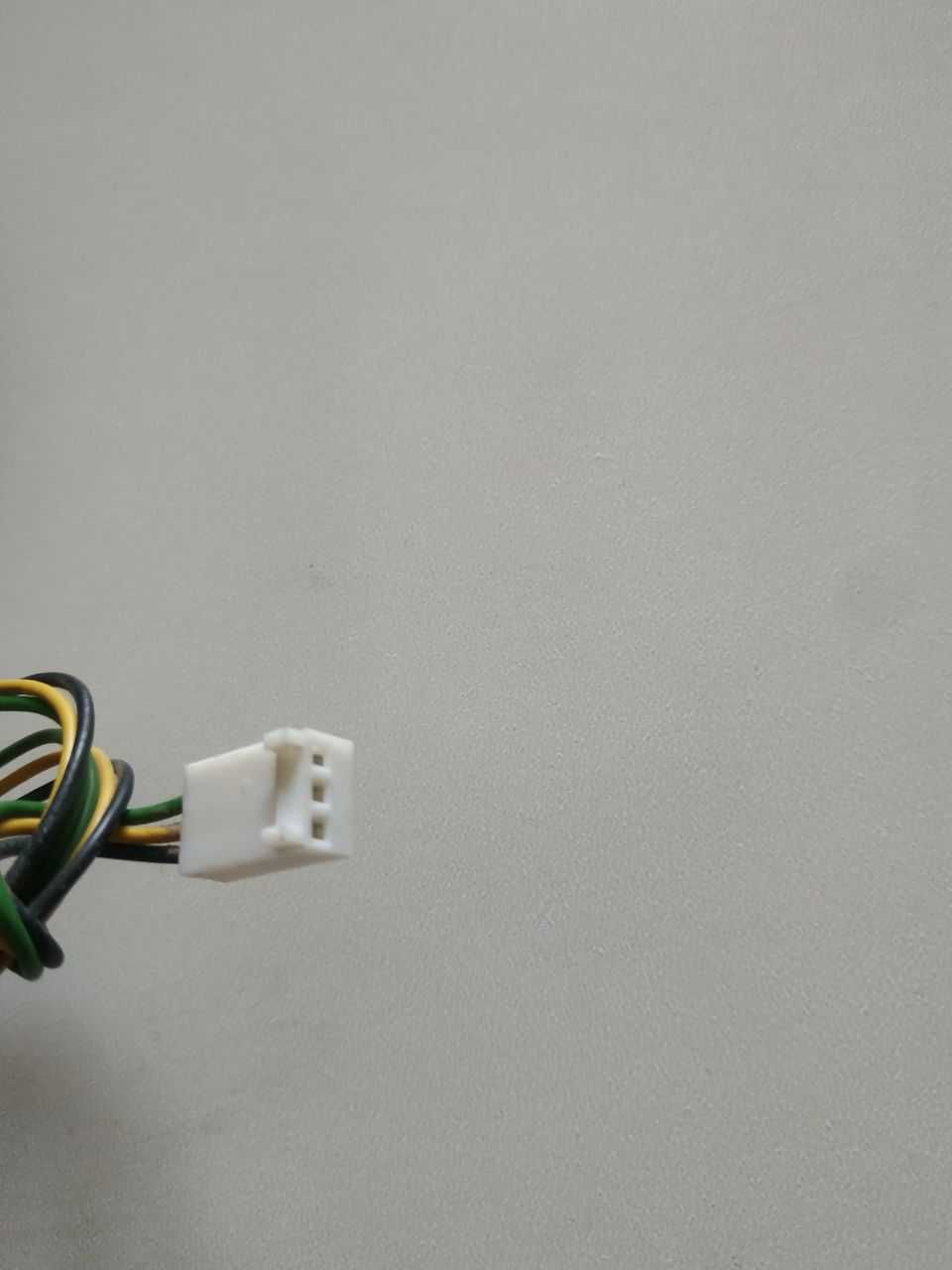 Кулеры Intel: 1 с радиатором и 2 без радиатора