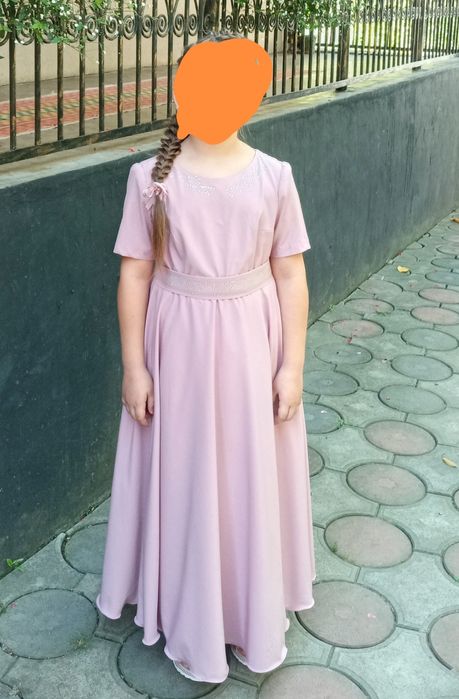 Плаття  на  дівчинку