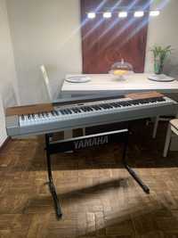 Piano YAMAHA P-120