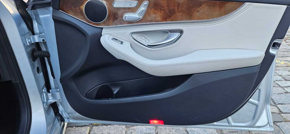 Mercedes-Benz 2015 C-Class