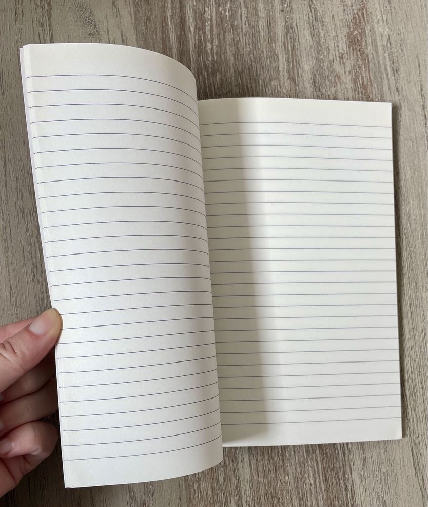 Caderno com tabela periódica (Rex London)