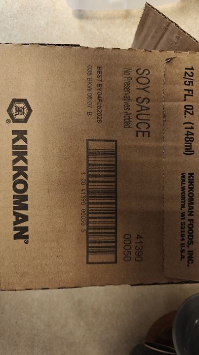 Sos sojowy Kikkoman 12x148ml USA ważność 02.28