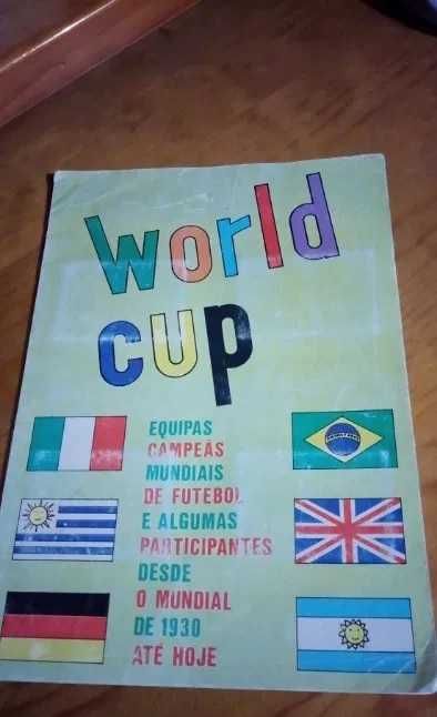 Caderneta World Cup Equipas campeas mundiais Futebol + Cromos Troca