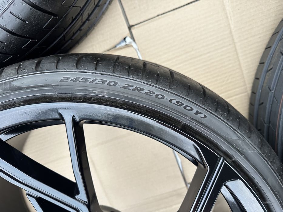 Przód 20”cali tył 21” cali Kute felgi kmpl lato audi r8 ,lamborghini