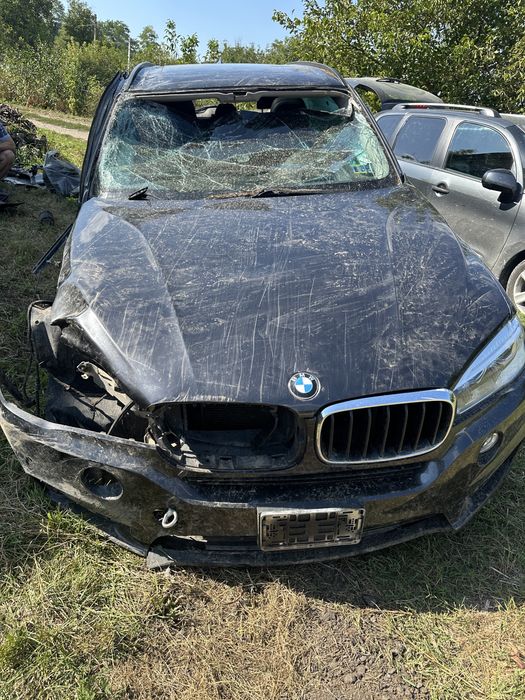 BMW X5 F15 ціла або по  запчастинах