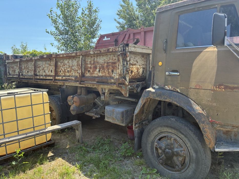 Продам запчастини від Камаза 55102