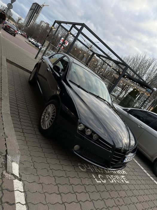 Alfa Romeo 159 2008 год