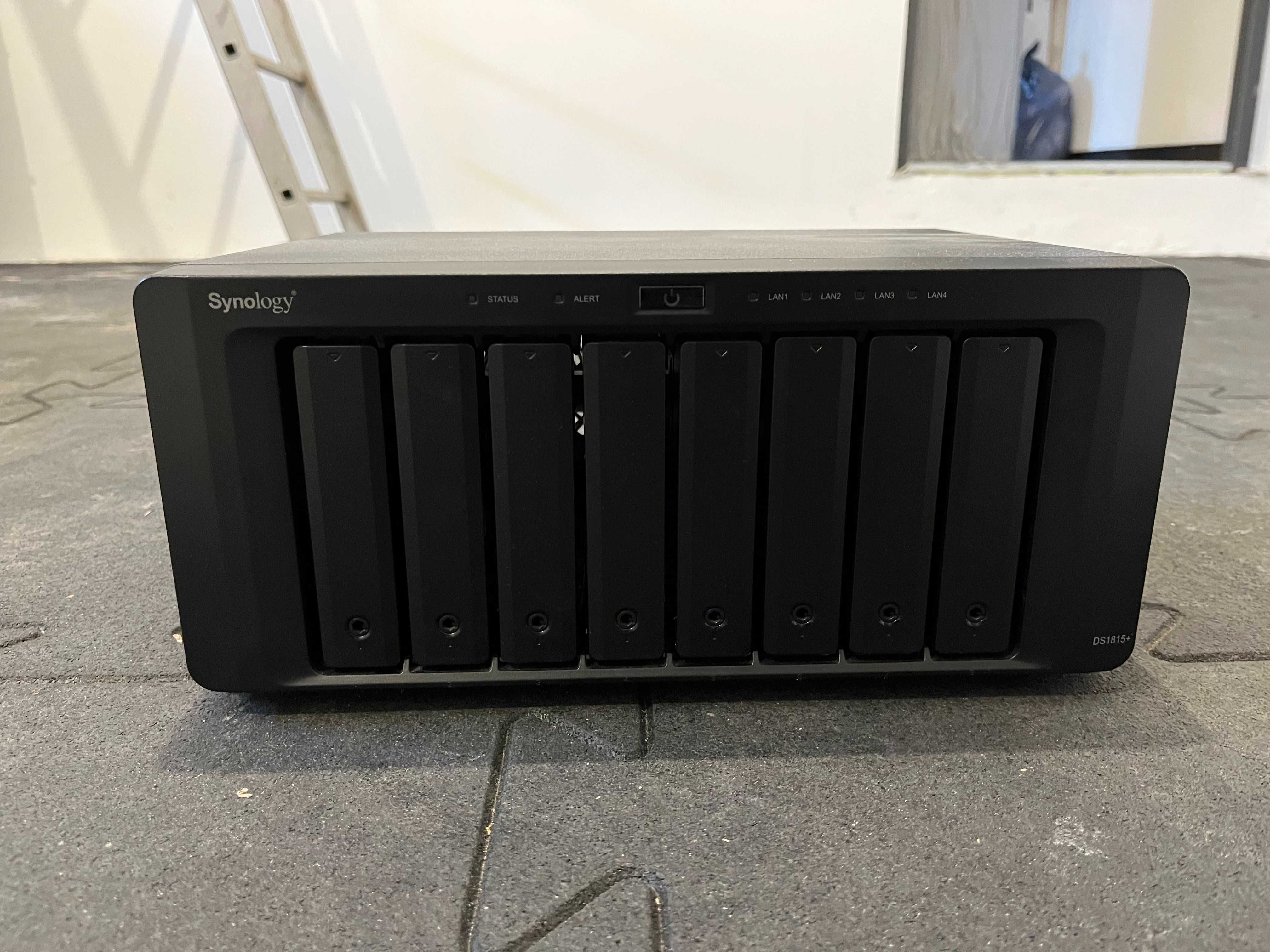 Używany NAS Synology DS1815+