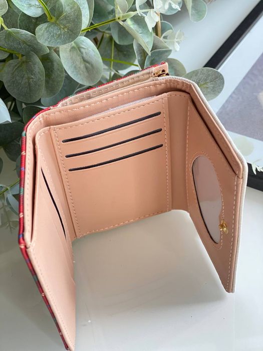 Гаманець для дівчинки