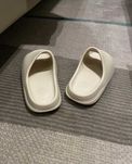 Adidas YeezySlide_White Nowe damskie Klapki Barɖzo wygodne 44