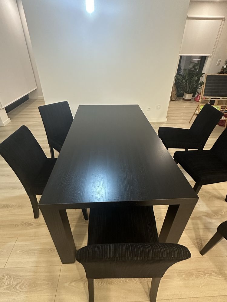 Mesa de sala Preta  wengue com 6 cadeiras- bo concept