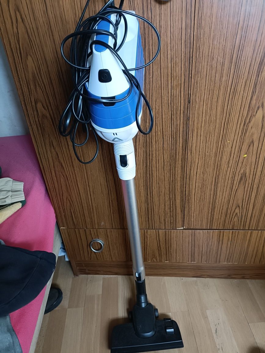 Aspirador vertical