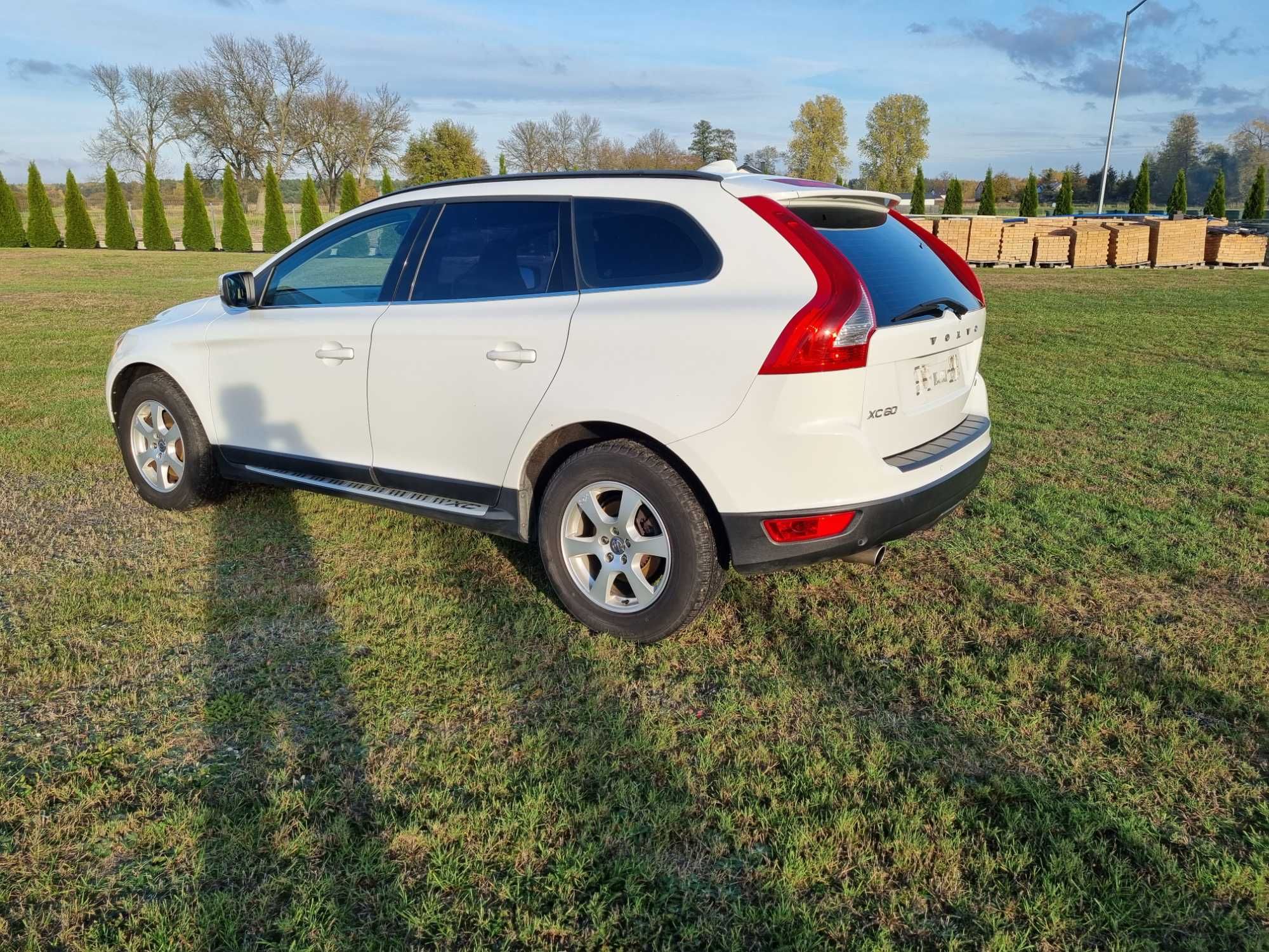 Kompletny Tył VOLVO XC60 11" Zderzak Klapa Lampy Belka
