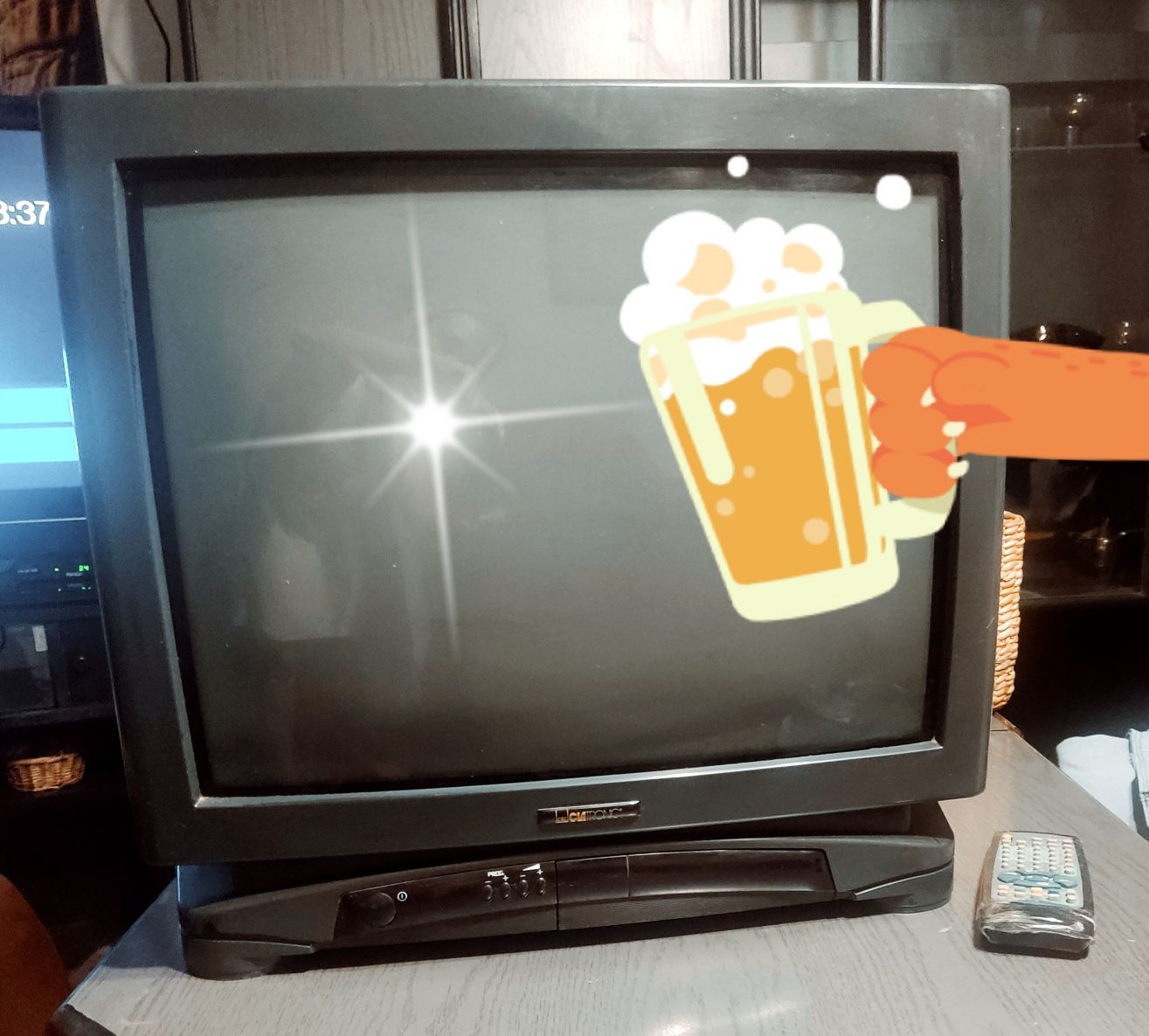 OKAZJA! Świetny TELEWIZOR CLATRONIC - w pełni sprawny + GRATIS Piwo!