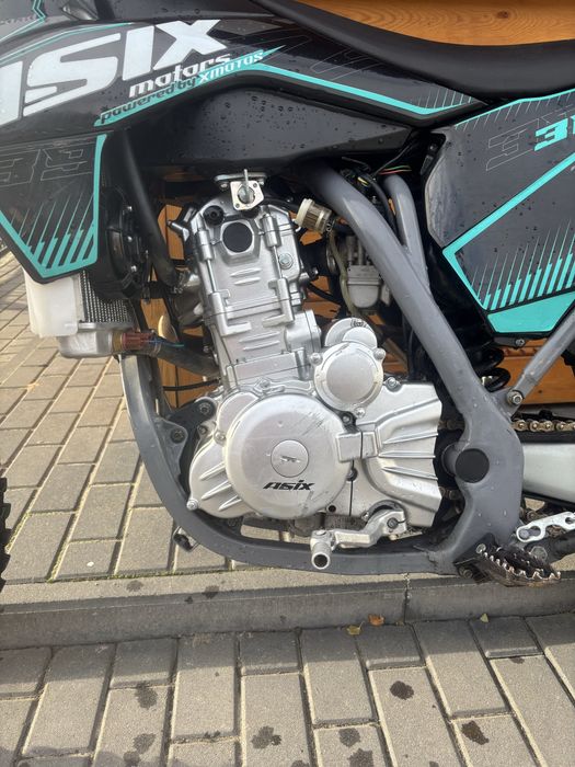 Sprzedam Asix xb39 300