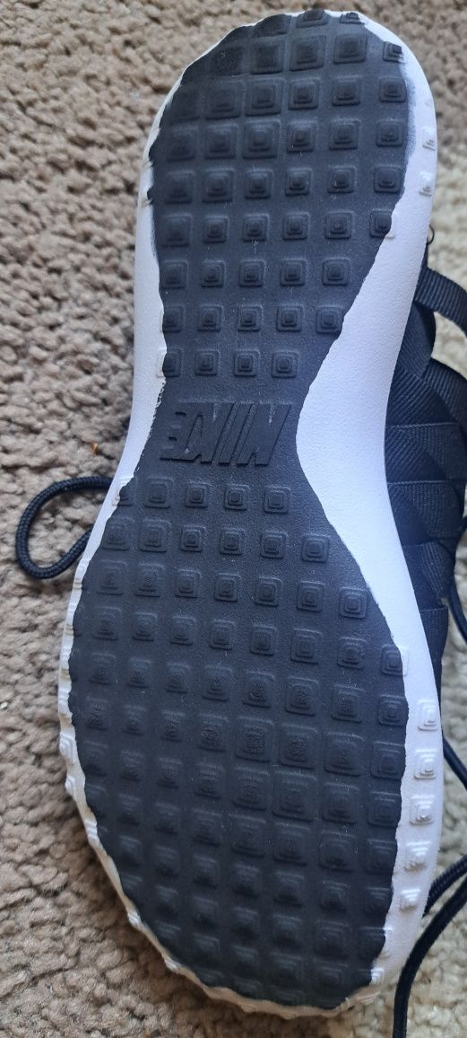 Buty damskie Nike Juvenate