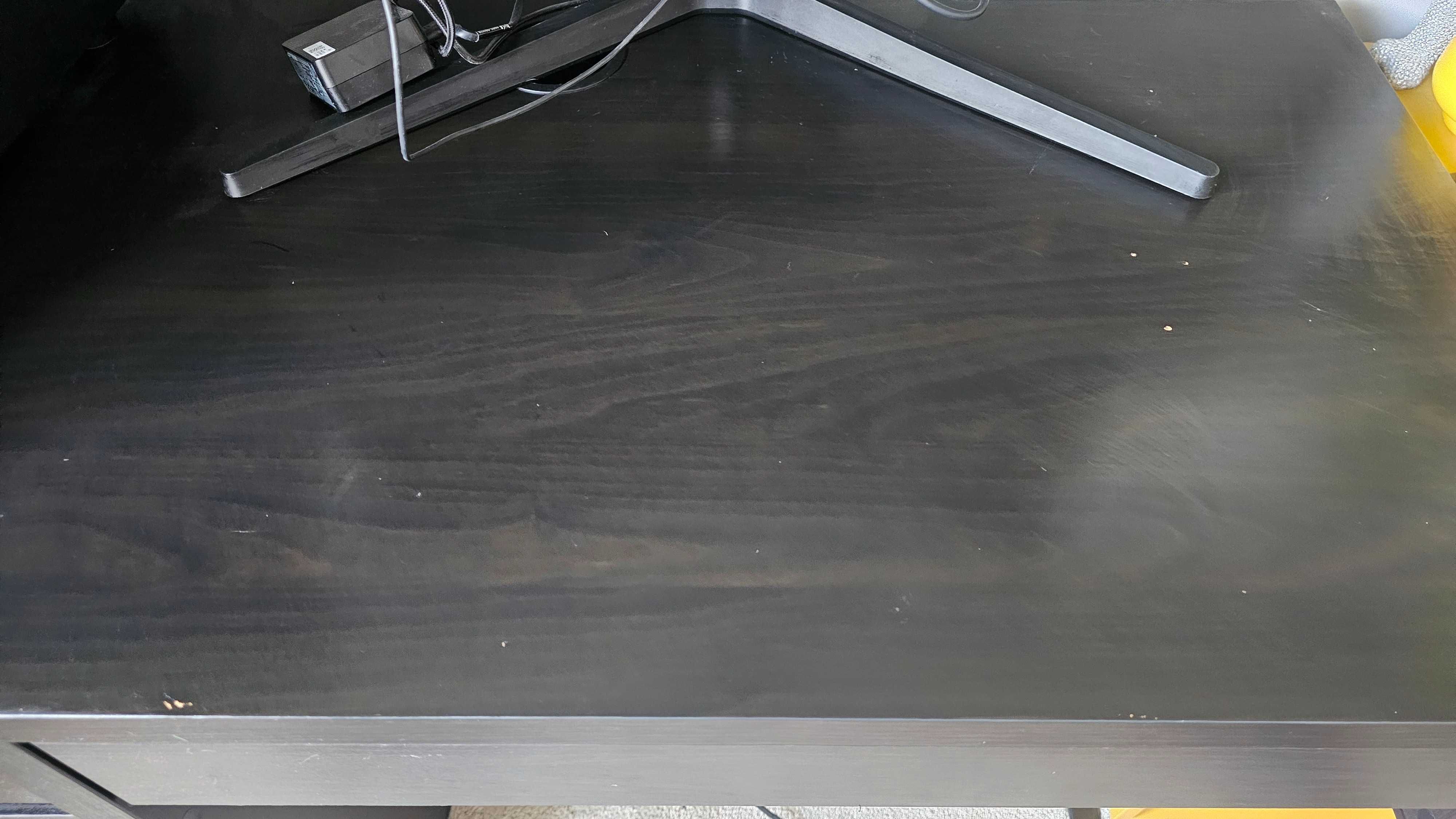 Biurko Micke Ikea z nadstawką