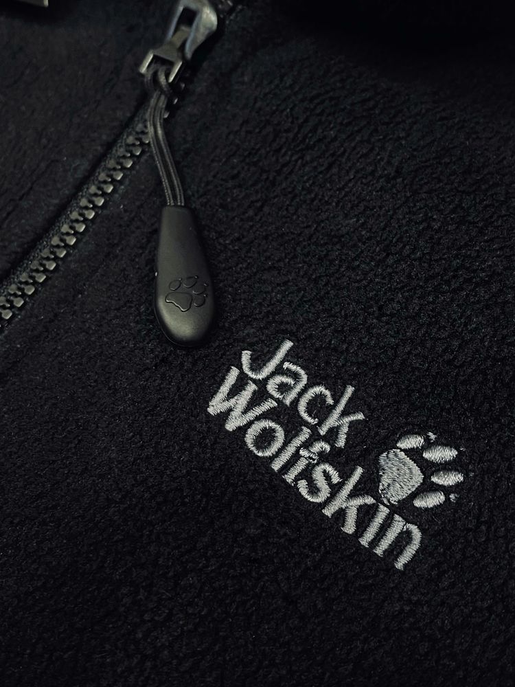 Новая флисовая кофта флиска Jack Wolfskin M оригинал