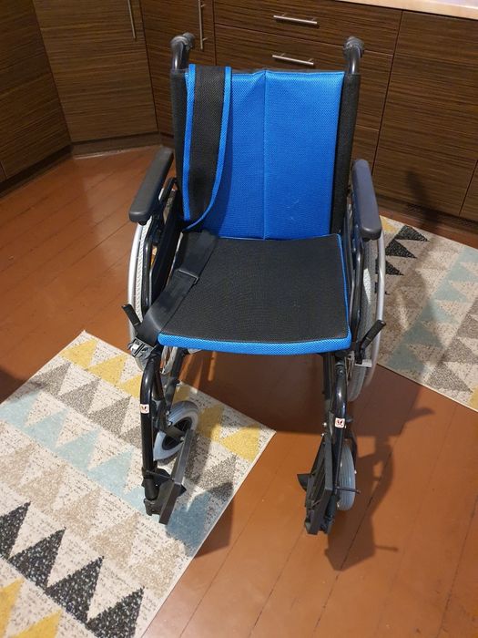 Nowy wozek inwalidzki vitea care