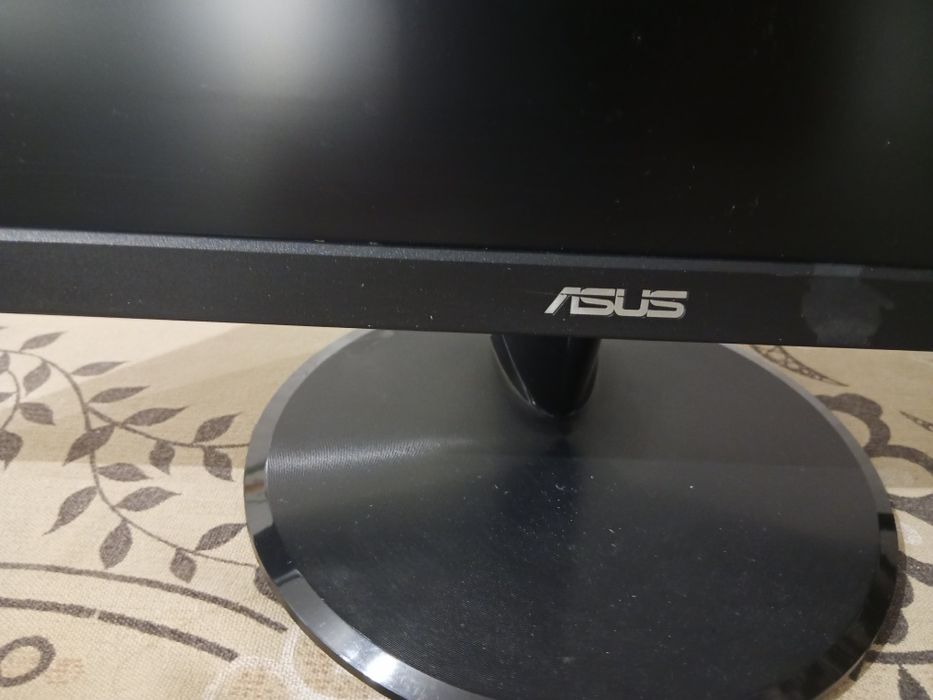 Monitor. ASUS...