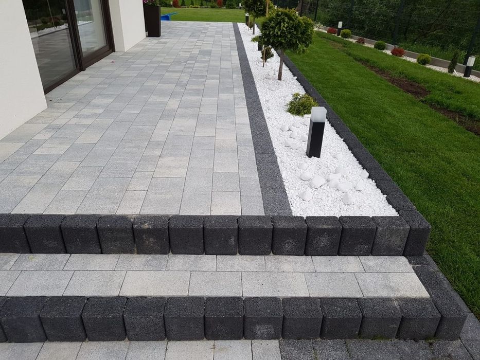 Brukarstwo ,usługi brukarskie,układanie kostki brukowej