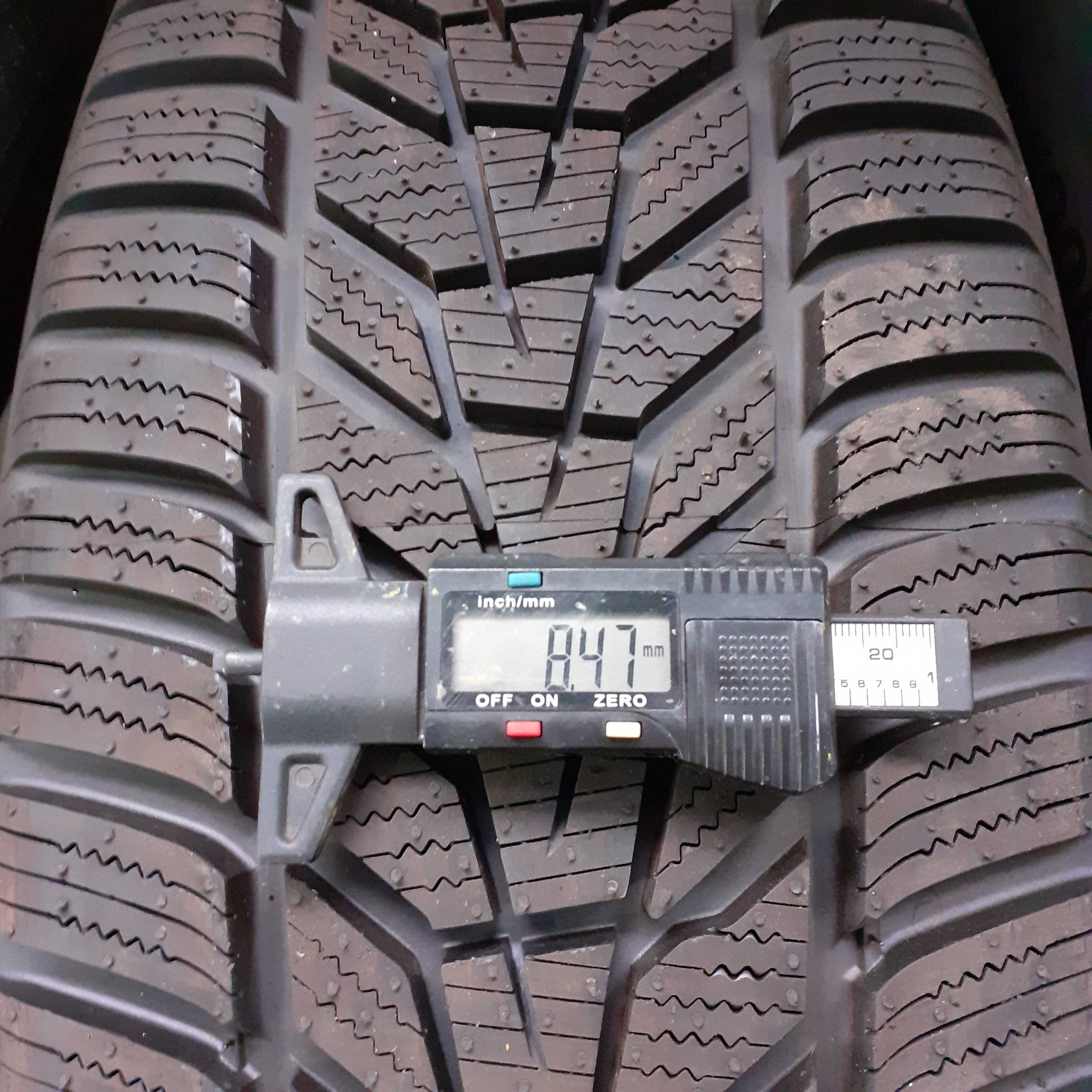 Komplet opon Hankook Winter Icept Evo 235/65 R17 108V Nr.516