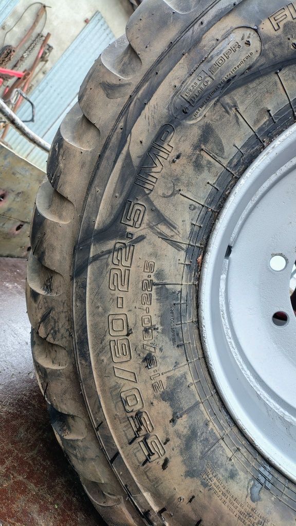 Koła 550/60 r22.5 jak nowe 10 otworów do przyczepy beczki