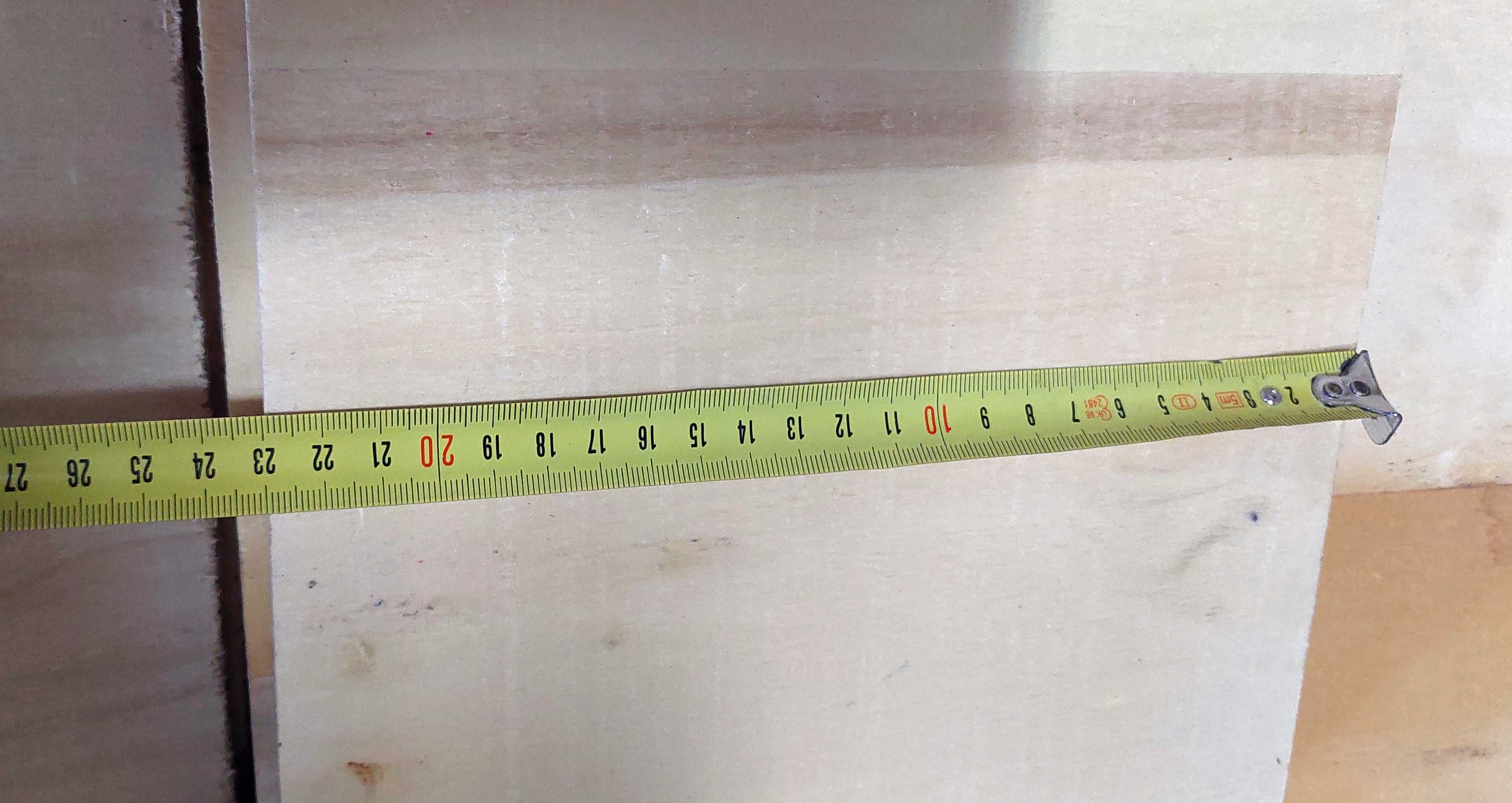 Sklejka, Formatka, Płyta sklejkowa, Dykta 79,0 x 23,0 cm. Grub 1,4 cm