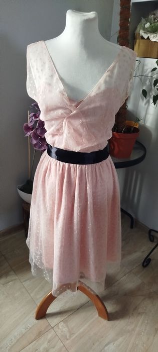 Tiulowa sukienka na różne okazje xl