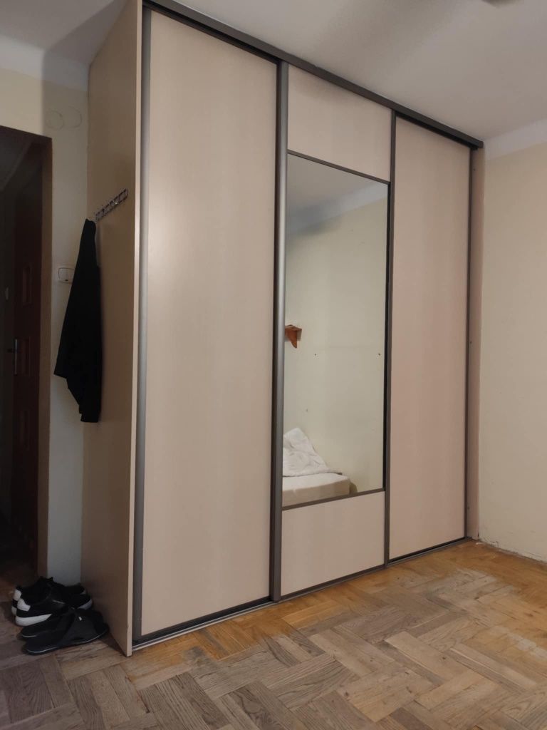 Szafa na wymiar 240/225cm