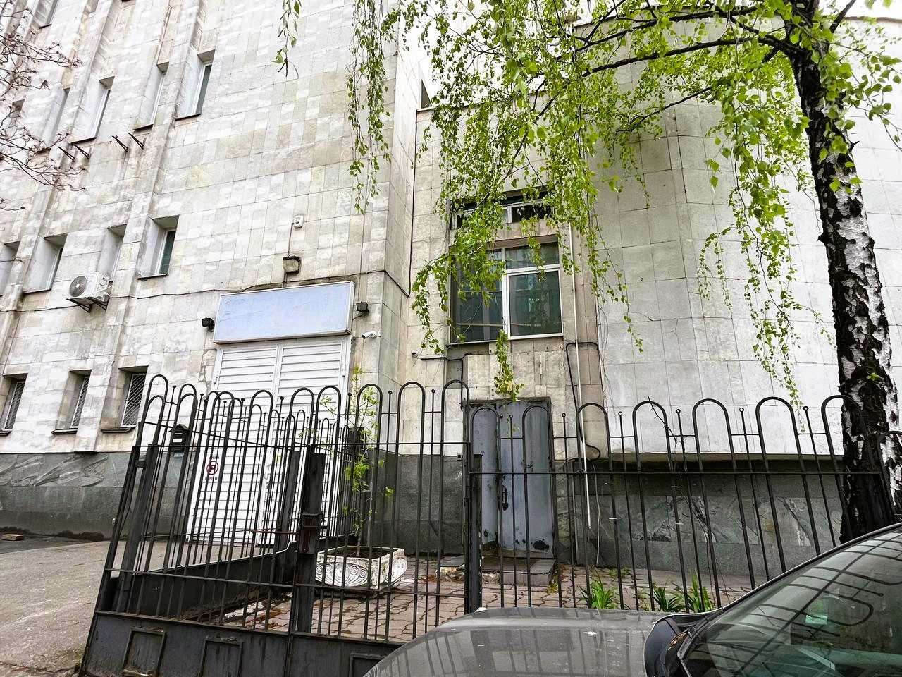 ПІД ВИРОБНИЧУ МАЙСТЕРНЮ! Оренда 44м2. Печерськ. 250 грн/м