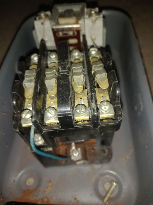 Магнітний пускатель ссср новий