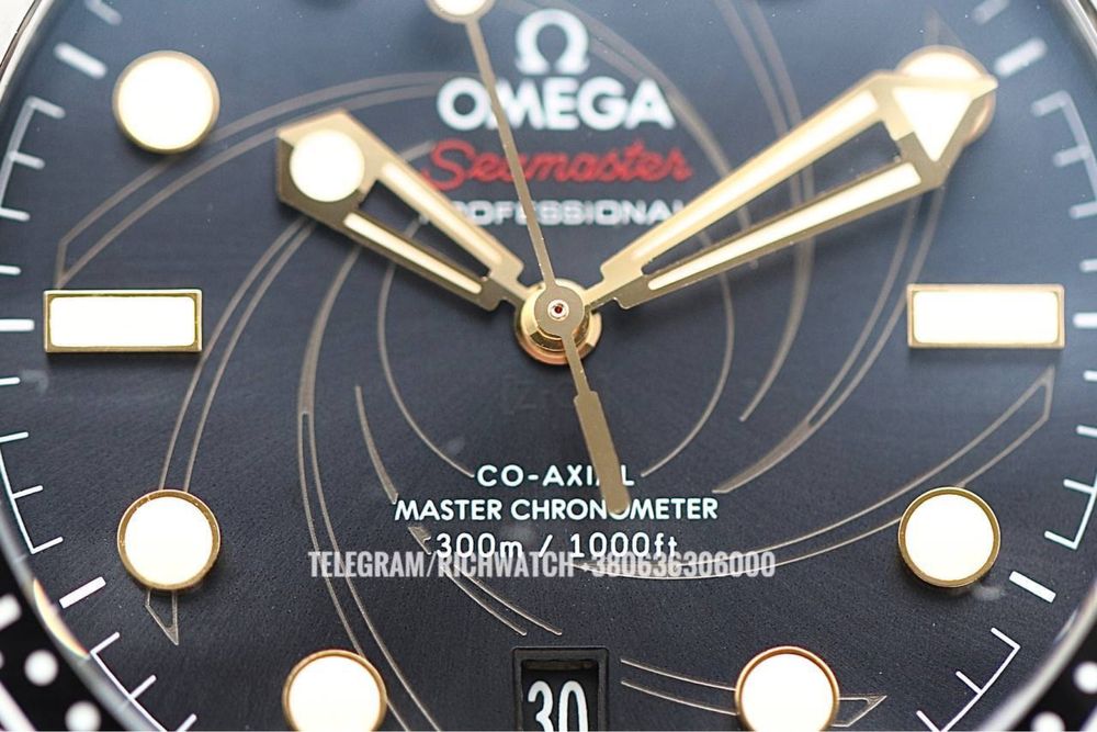 Omega Seamaster Diver 300m James Bond limited edition