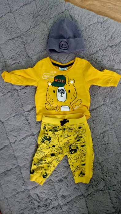 Bluza, spodnie, czapka