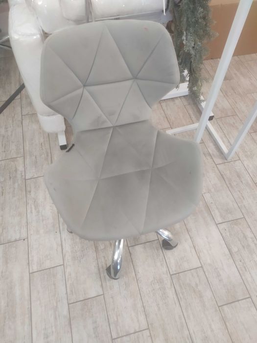 Стілець для офісу