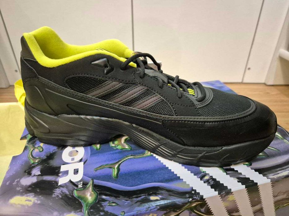 Оригінальні кросівки HÖR x Adidas Exomniac Cushion