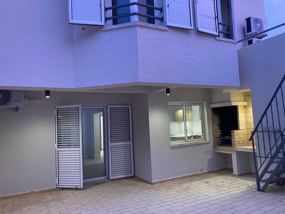 Quarto p/ arrendamento - Faro