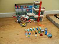 LEGO City 60204 Szpital