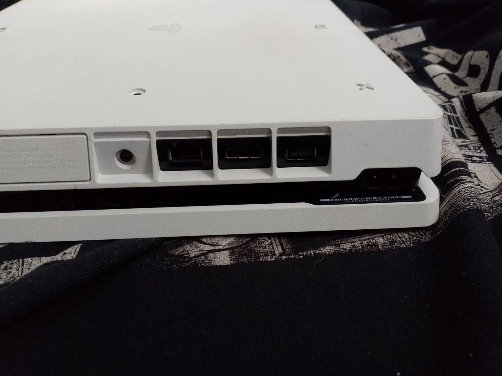 PlayStation4 Slim