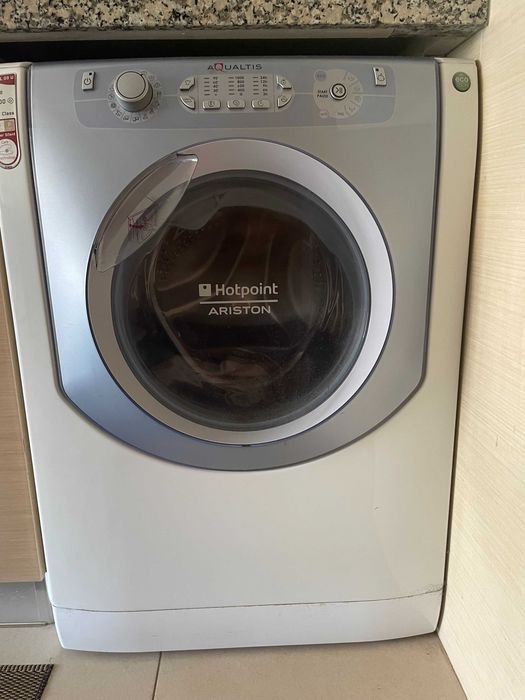 Máquina lavar roupa Ariston