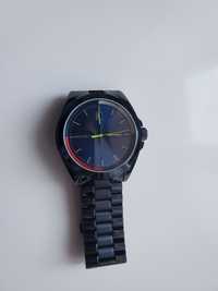 Продам часы Tommy Hilfiger оригинал.