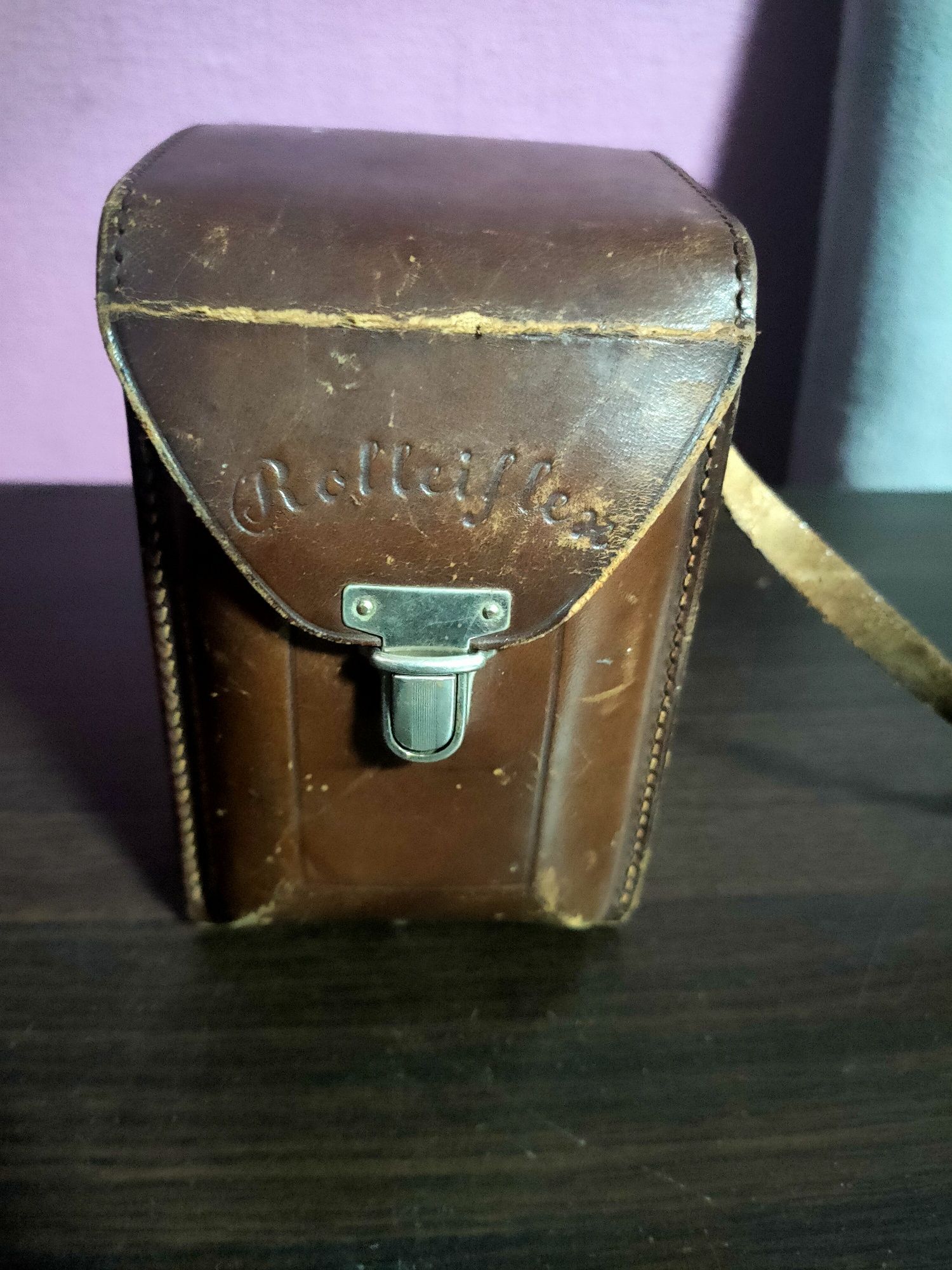 Aparat Rolleiflex z oryginalnym etui