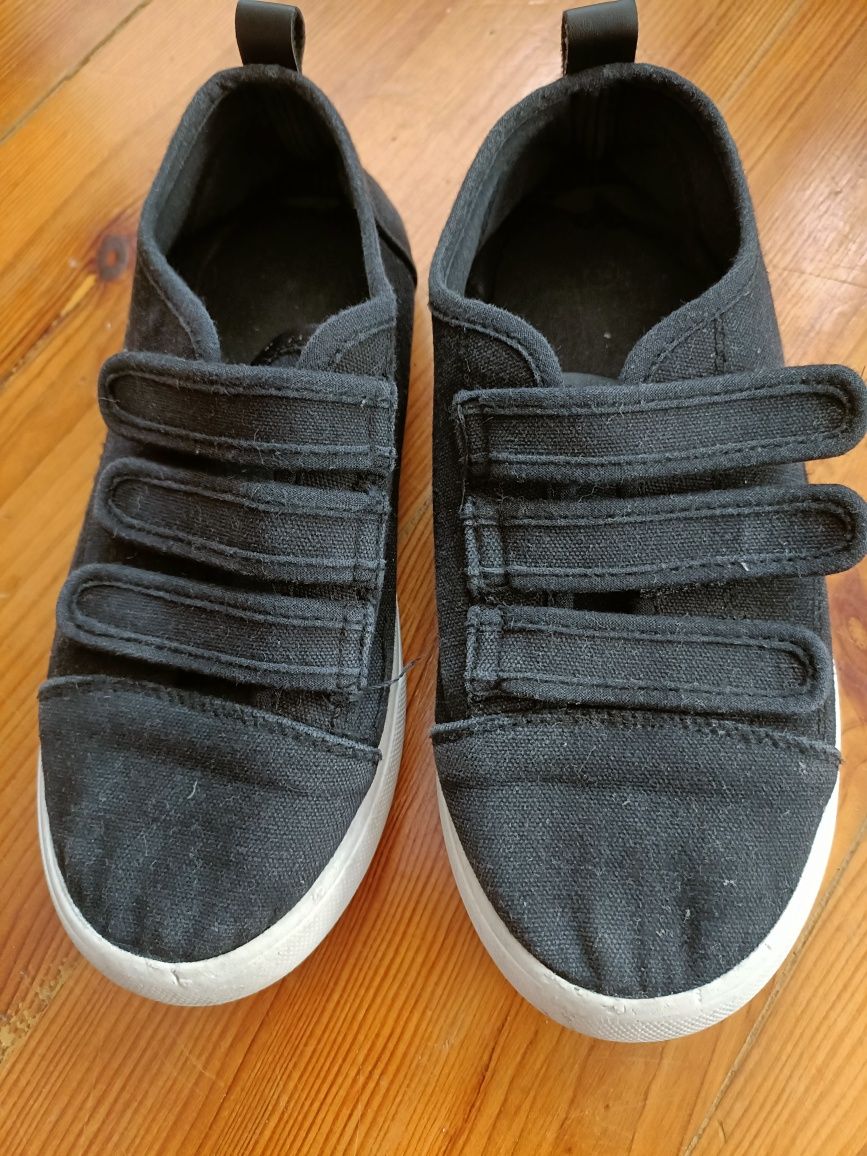 Buty, trampki na rzepy, 34