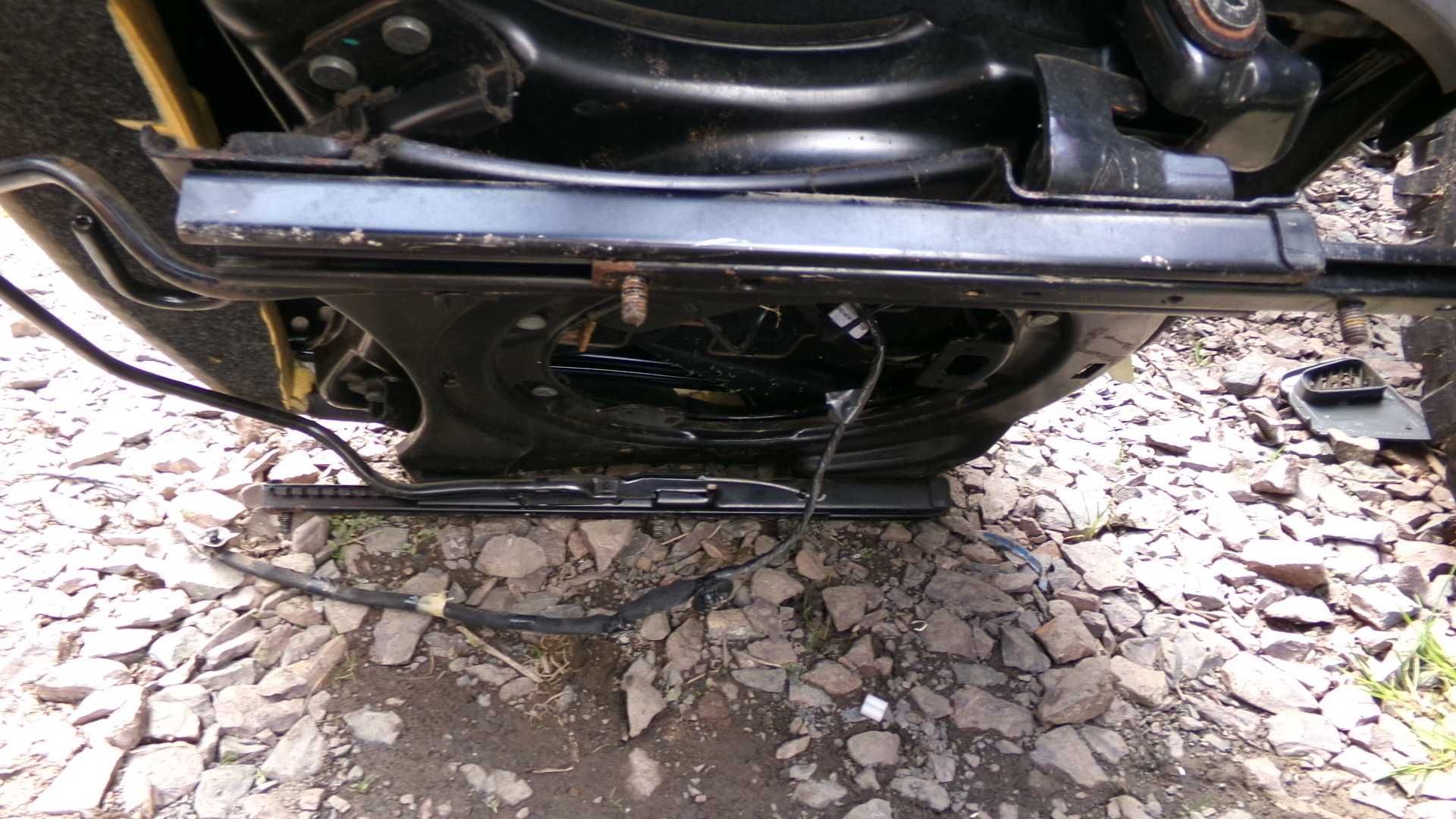 Cze5 Fotel siedzenie kamper bus citroen c8 obrotowe kapitańskie