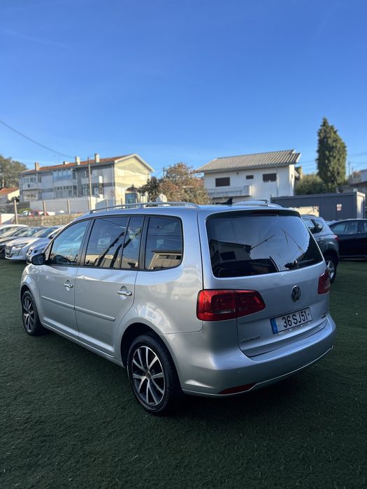 VW Touran 1.6 TDI BlueMotion