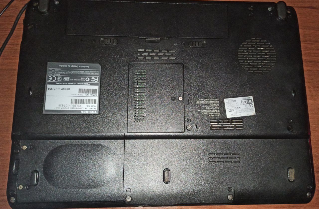 Ноутбук Toshiba Satellite L305